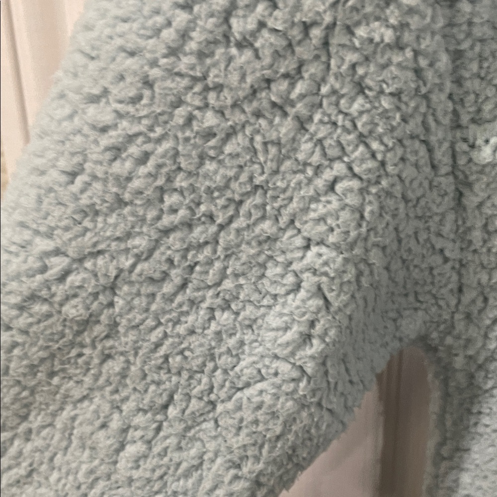 Snoopy Light Blue  Sherpa Pullover - Stay Cool - Picture 10 of 13
